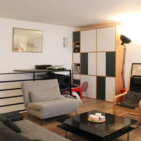 Spacious With Terrace Near The Marais Appartamento *