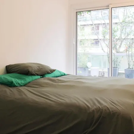 Appartamento Spacious With Terrace Near The Marais Parigi